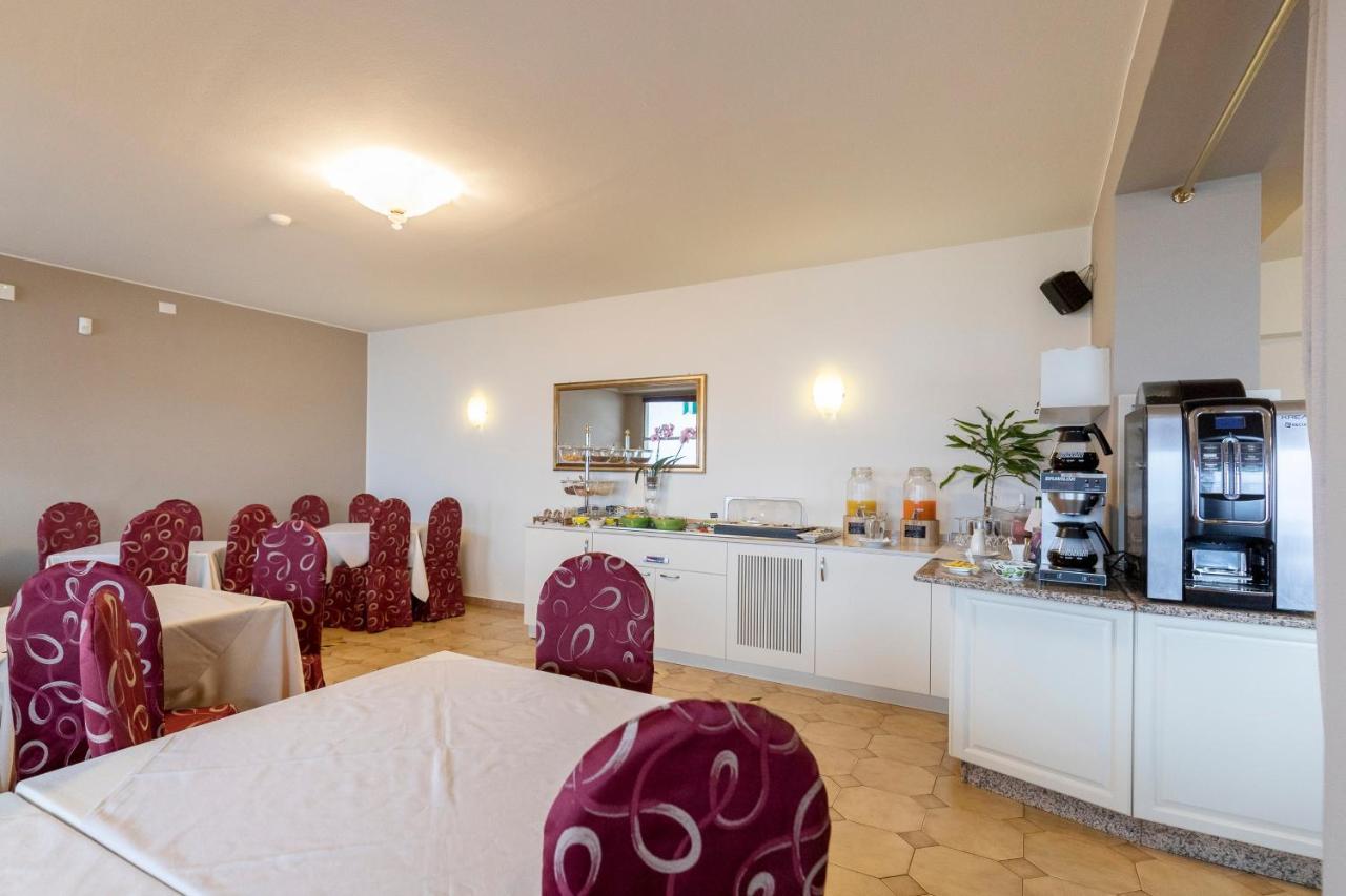 Nettuno Hotel 2*