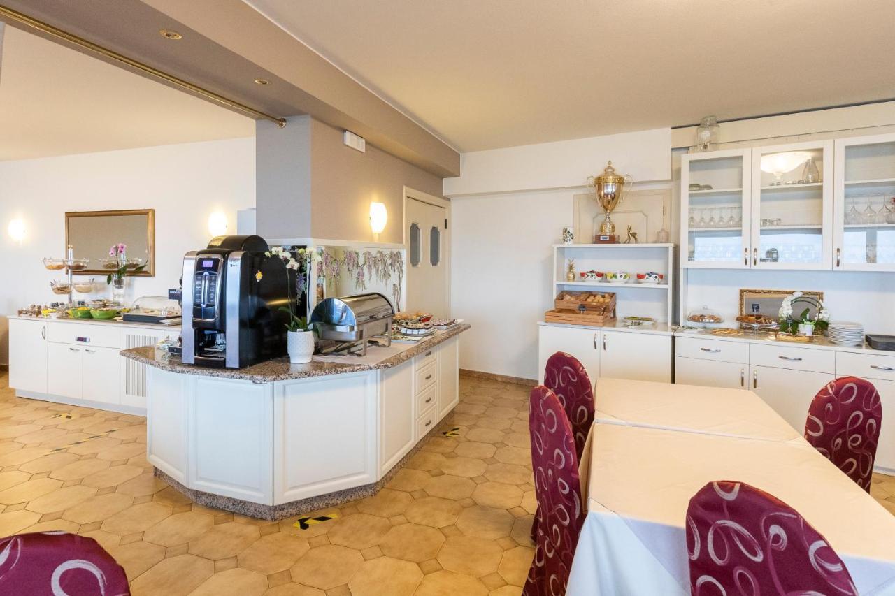 Nettuno Hotel 2*